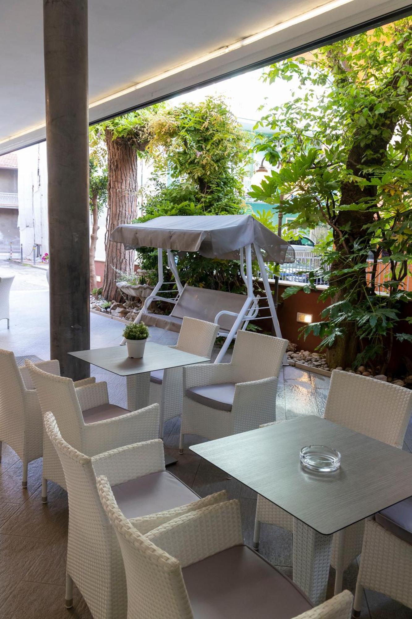בלריה-איגאה מרינה Hotel Della Motta מראה חיצוני תמונה