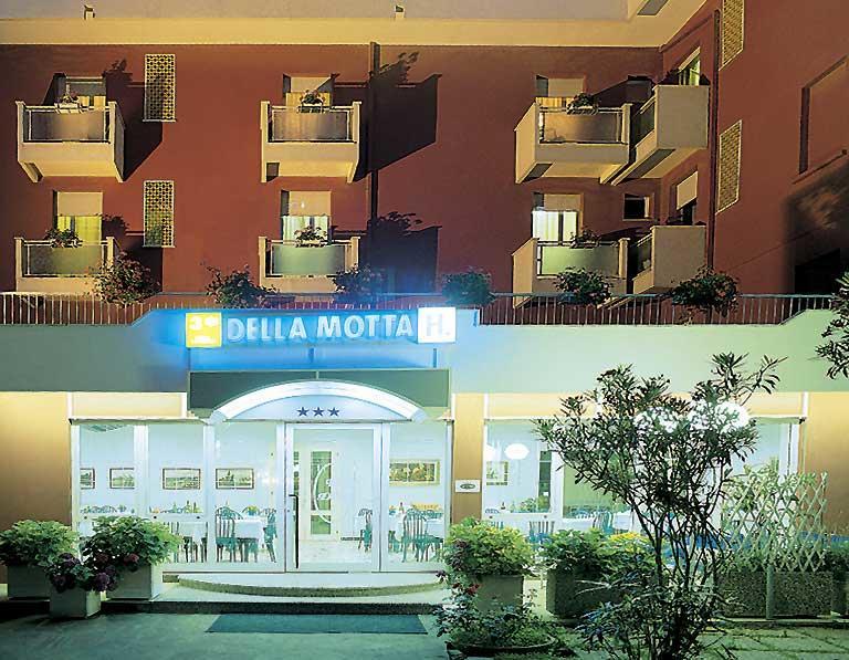 בלריה-איגאה מרינה Hotel Della Motta מראה חיצוני תמונה