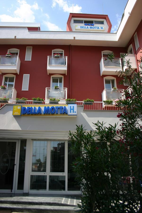 בלריה-איגאה מרינה Hotel Della Motta מראה חיצוני תמונה