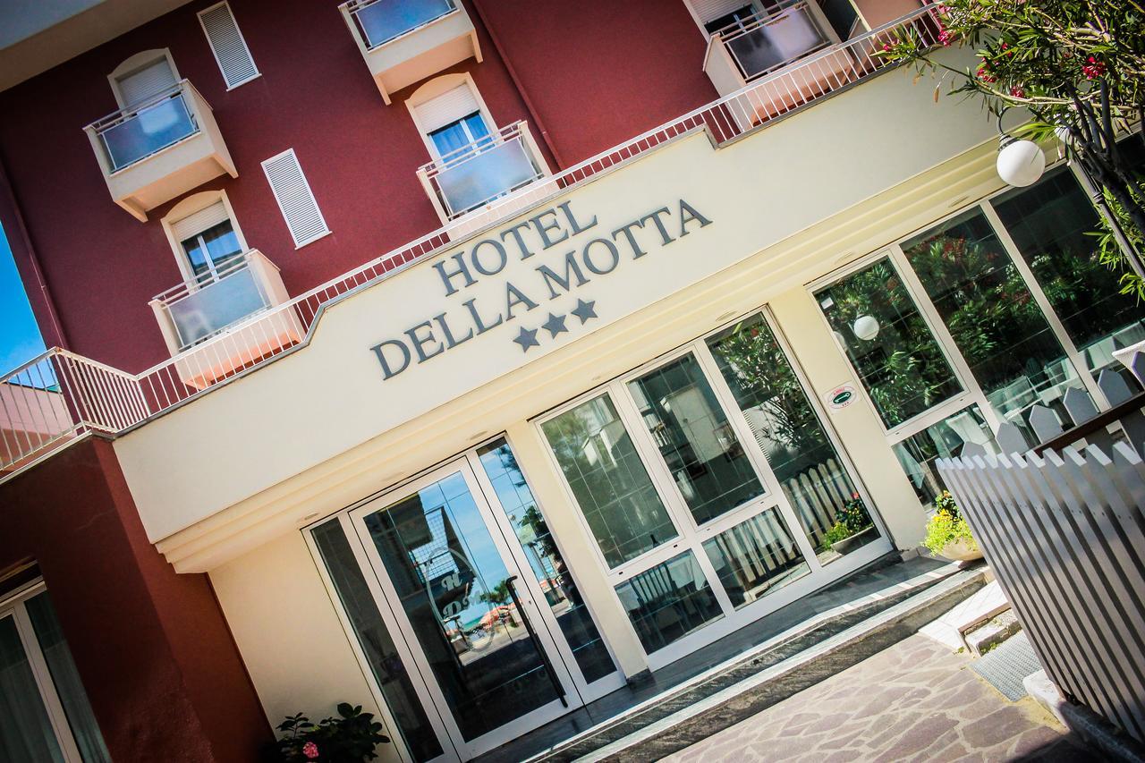 בלריה-איגאה מרינה Hotel Della Motta מראה חיצוני תמונה